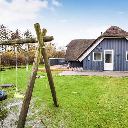 Lovely In With Kitchen Blåvand